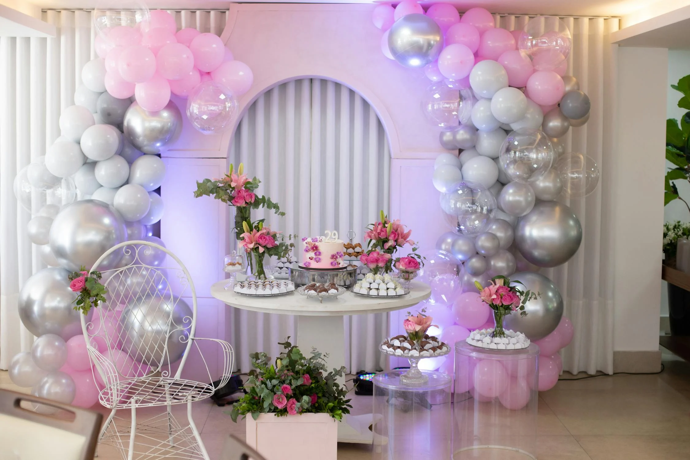 Decoración de fiesta con globos
